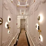 Отель The Crown Boutique & Тирана