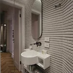 The Crown Boutique & 4* Тирана