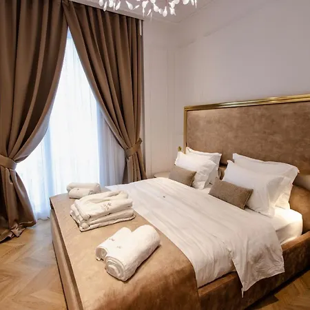 The Crown Boutique & Hotel 4*