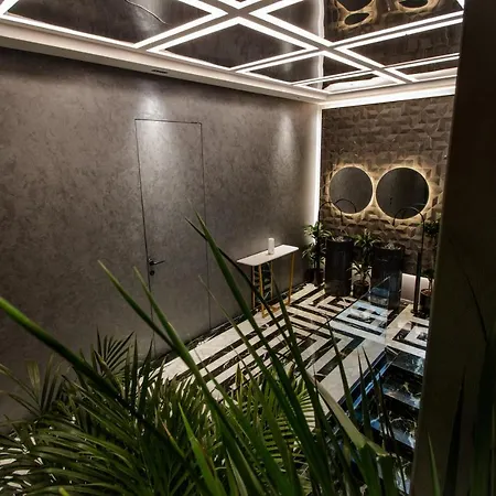 The Crown Boutique & Spa